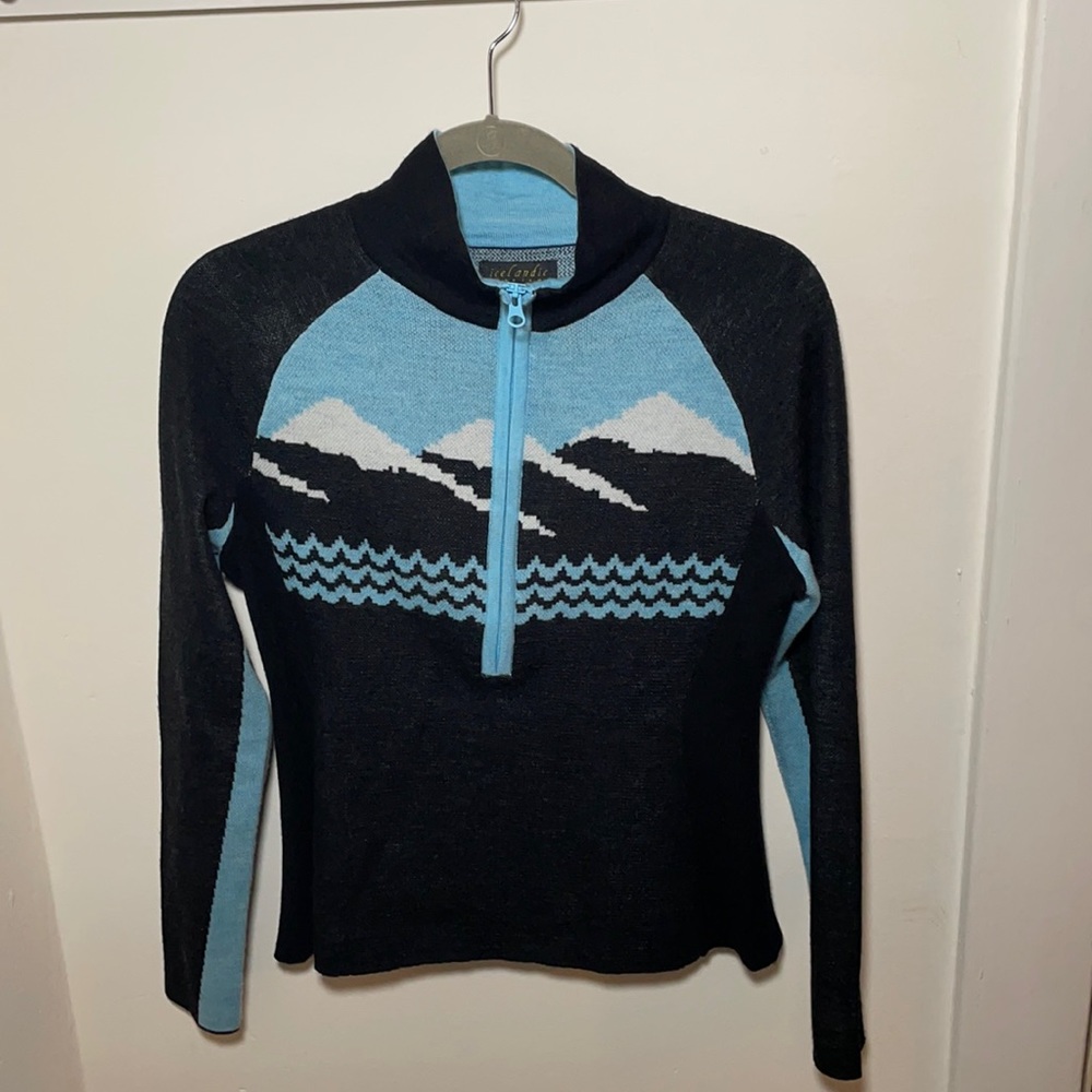 Icelandic Design Ski Sweater ~ Small